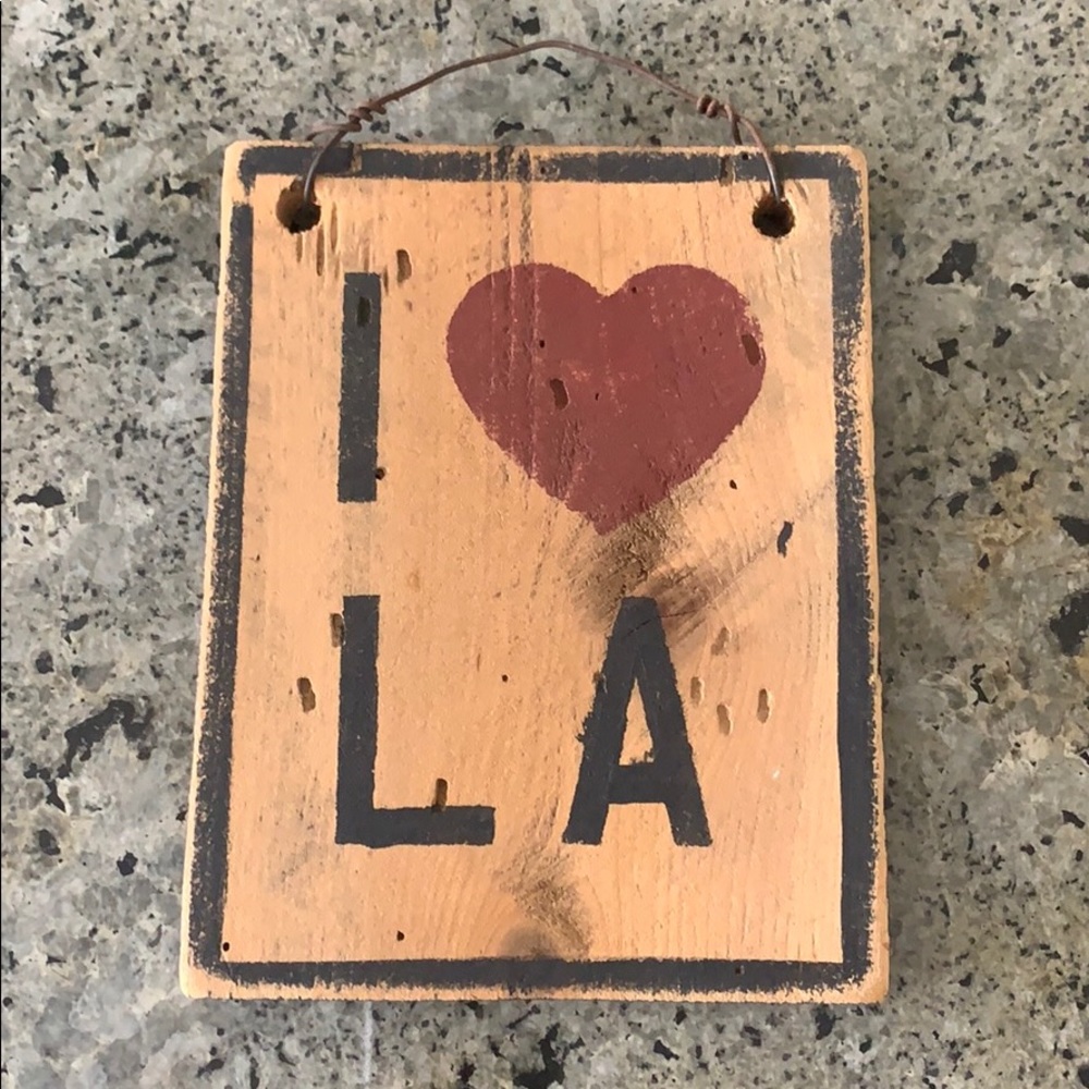I heart LA wooden accent piece